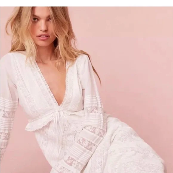 LoveShackFancy White Lace V-Neck Maxi Dress with Long Sleeves - Picture 2 of 2